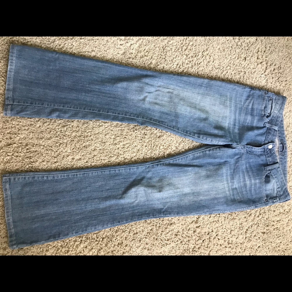 Levi’s - Picture 3 of 3
